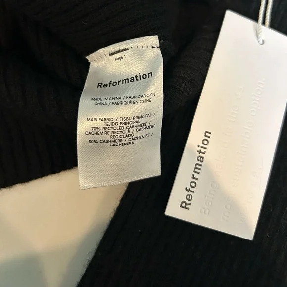 NEW Reformation Narciso Novelty Cashmere Sweater - Picture 7 of 7